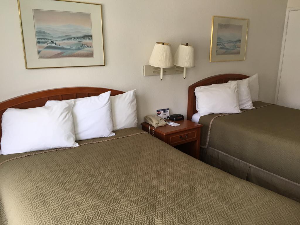 Travelodge By Wyndham Hollywood-vermont/sunset Los Ángeles